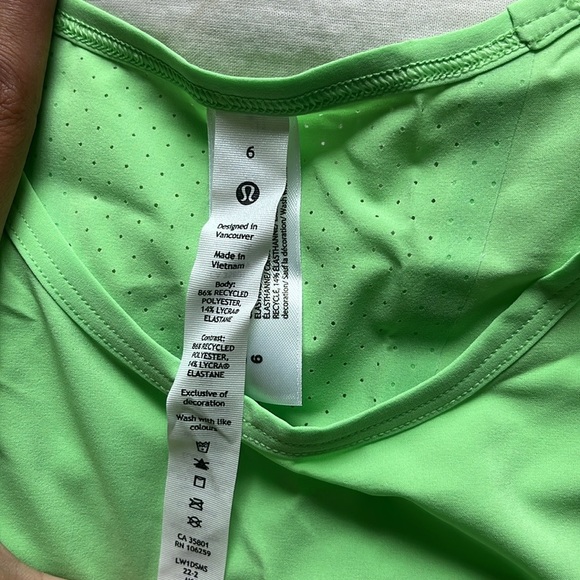 LIME GREEN LULULEMON SWIFT VENTILATED TANK TOP - Picture 2 of 4